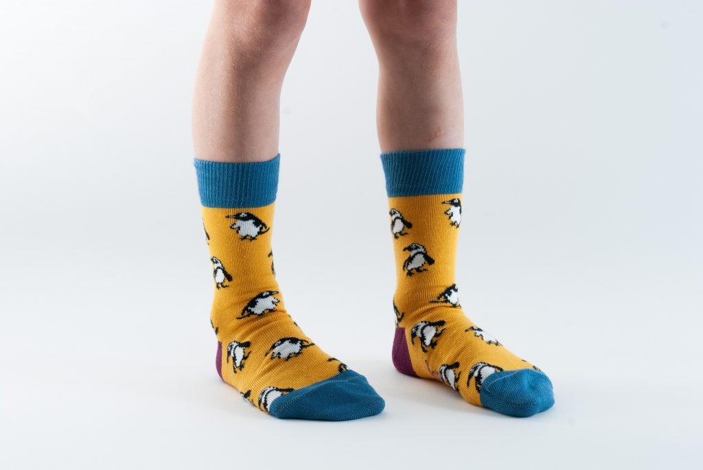 Gold Penguin Children Socks (UK9-12)